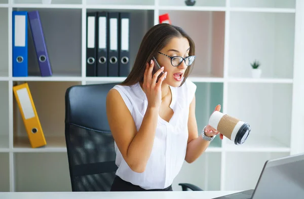 Office Business Woman Big Light Office Sitting Table Holding Hands — Stock Photo, Image