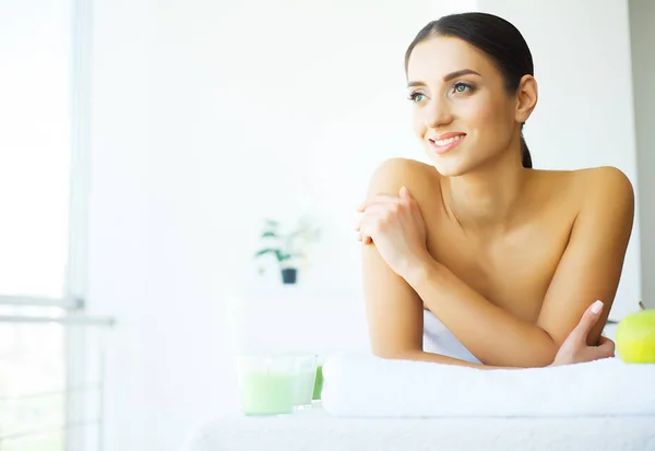 Close Spa Therapie Ingrediënten Vrouw Achtergrond Spa Behandelingen — Stockfoto