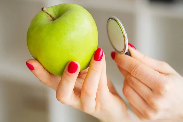 Health Healthy Eating Nutritionist Holds Hands Fresh Green Apple Fresh — Stock Photo, Image