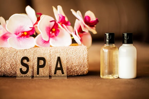 Soins de beauté spa. Composition produits cosmétiques de traitement spa — Photo