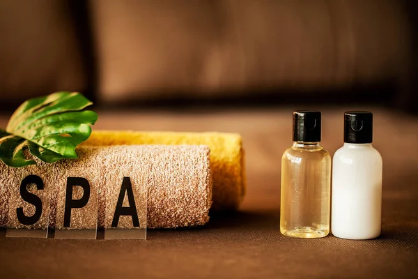 Soins de beauté spa. Composition produits cosmétiques de traitement spa — Photo
