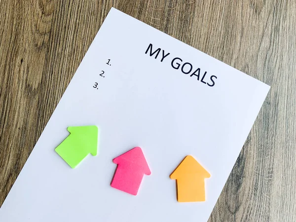 Clipboard with my goals on wood desk. — Stock Photo, Image