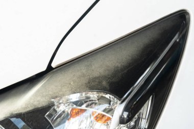 bulutlu plastik lensler kapak far