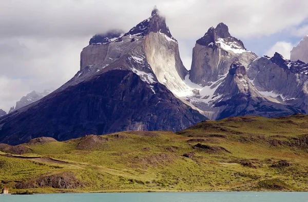 Cuernos Del Paine Typical Patagonian Weather View Lake Pehoe Torres — Stock Photo, Image