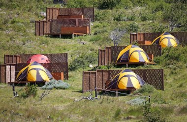 Çadır kamp alanında Torres del Paine Milli Parkı'nda Magallanes bölgesinde, Güney Şili. 