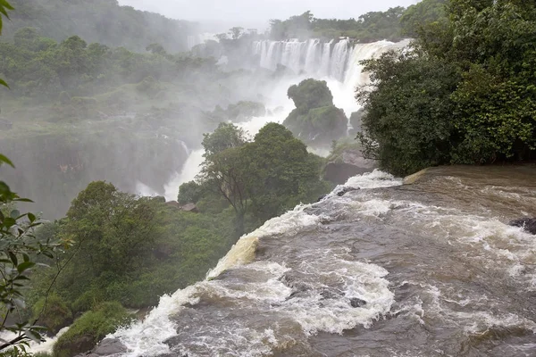 Leguazu fällt auf die argentinische Seite — Stockfoto