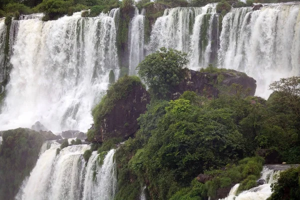 Cataratas del Iguazú en el lado argentino — Foto de Stock