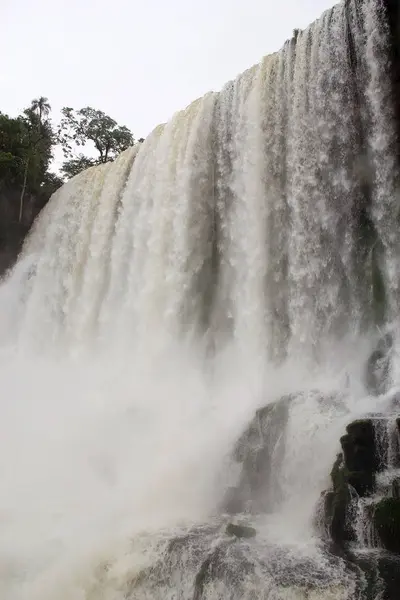 Leguazu fällt auf die argentinische Seite — Stockfoto