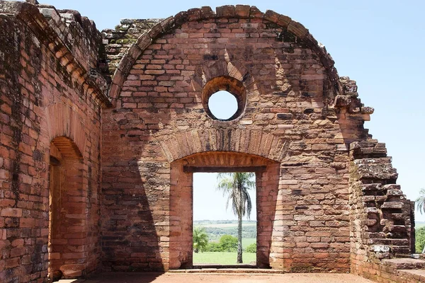 位于巴拉圭伊塔普阿的耶稣德塔瓦兰格遗址 — 图库照片