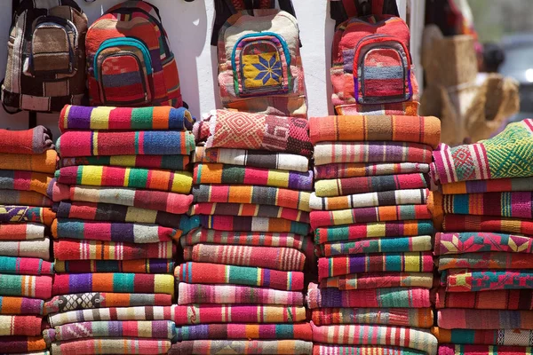 Tienda de textiles en Purmamarca, Provincia de Jujuy, Argentina — Foto de Stock