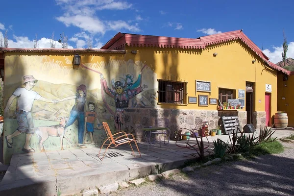 Restaurante en el pueblo de Uquia, provincia de Jujuy, Argentina — Foto de Stock