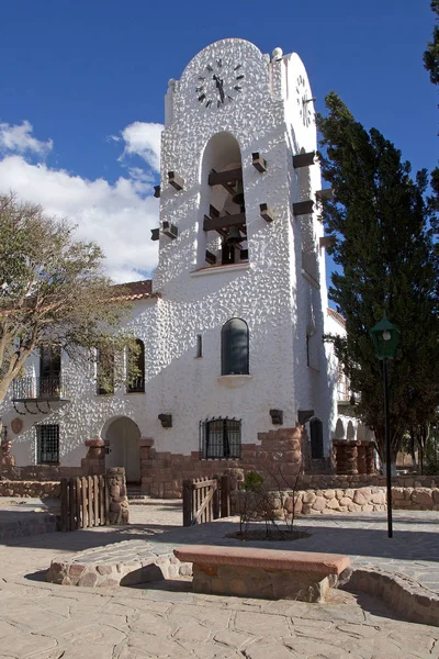 Câmara Municipal e torre do relógio na Humahuaca, Província de Jujuy, Argentina — Fotografia de Stock