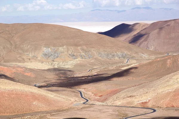 Cuesta del Lipan, Ulusal Route 52'nin zikzak ve dik bölümü, Jujuy Eyaleti, Arjantin