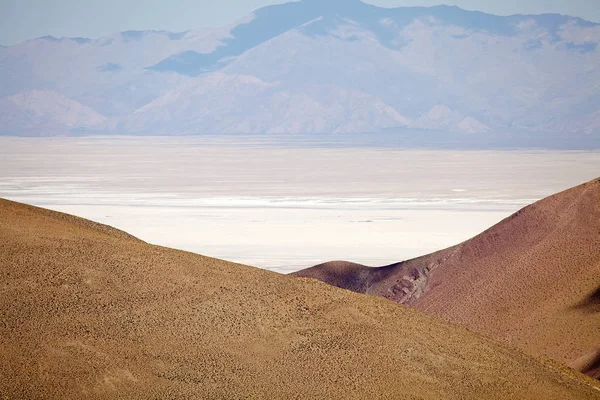 Arjantin'in kuzey batısında Salta ve Jujuy eyaletlerinde Salinas Grandes