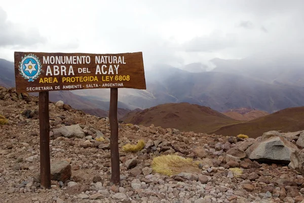 La Abra del Alcay por la Ruta Nacional 40 en la Provincia de Salta, Argentina —  Fotos de Stock