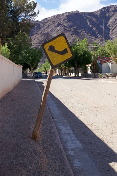 Verkehrsschild in der Stadt Molinos — Stockfoto