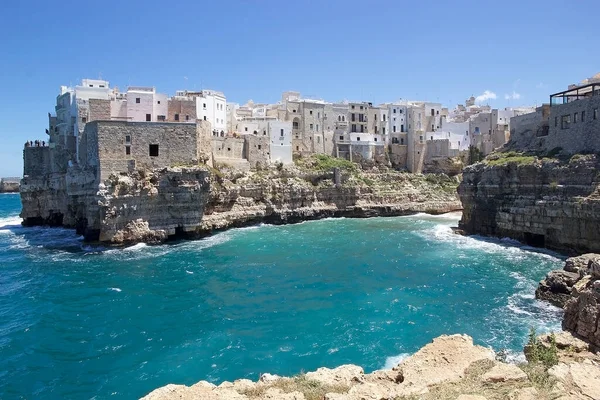 Polignano Mare Apulia Włochy Jest Miasto Południowych Włoszech Nad Adriatykiem — Zdjęcie stockowe