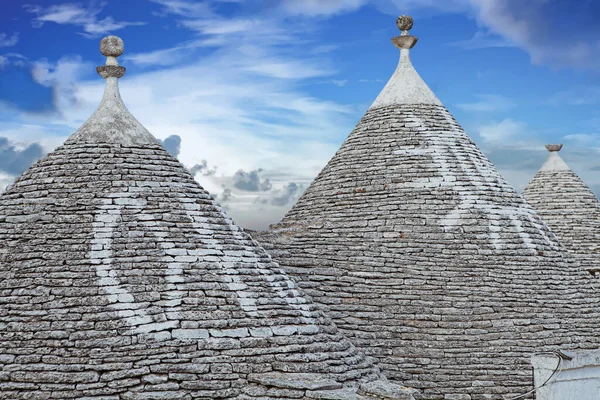 Symboly Střechách Trulli Alberobello Apulia Itálie Alberobello Malé Město Jižní — Stock fotografie