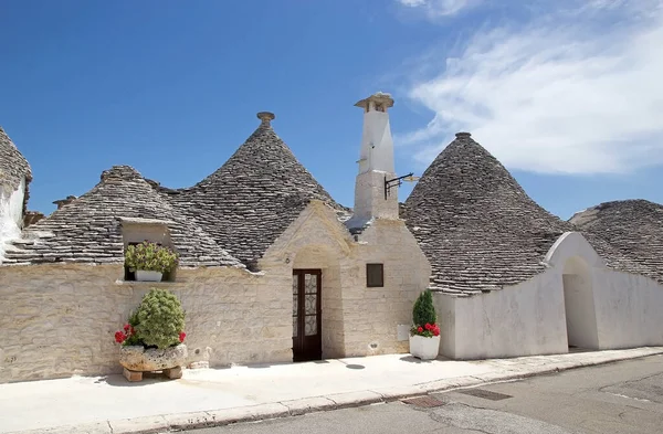 Trulli Auf Der Straße Alberobello Apulien Italien Alberobello Ist Eine — Stockfoto