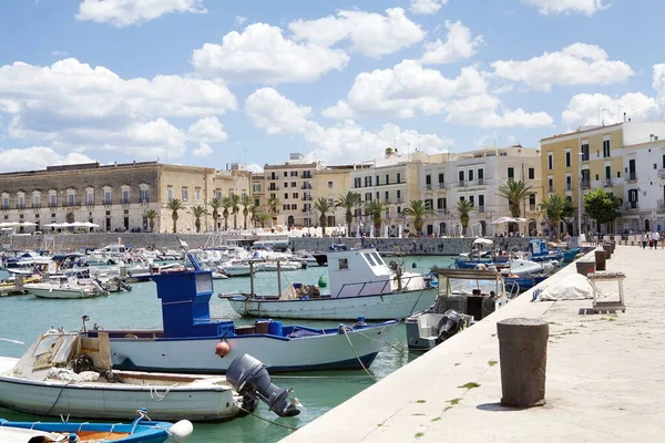 Trani Apulia Olaszország Trani Apulia Kikötője Dél Olaszországban Adriai Tengeren — Stock Fotó
