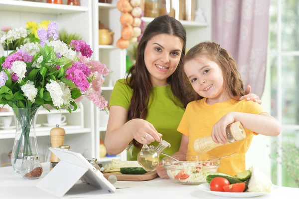 Cute Little Girl Her Mother Cooking Together Kitchen Table Tablet — Stock Photo, Image