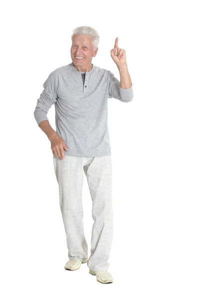 Счастливый пожилой человек в рубашке — стоковое фото