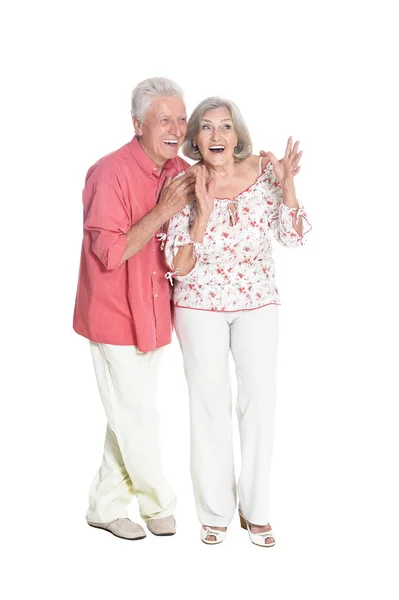 Feliz Pareja Ancianos Posando Aislados Sobre Fondo Blanco — Foto de Stock