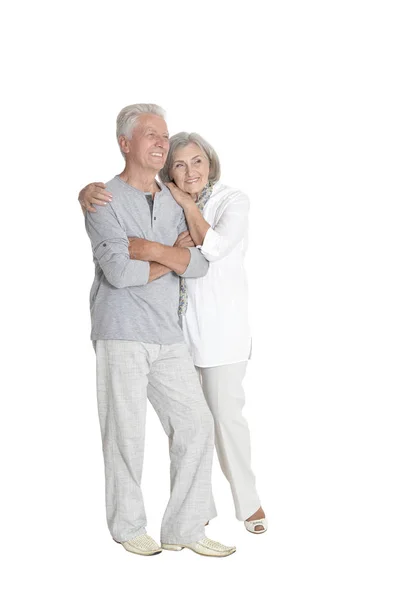 Retrato Comprimento Total Casal Sênior Abraçando Isolado Fundo Branco — Fotografia de Stock