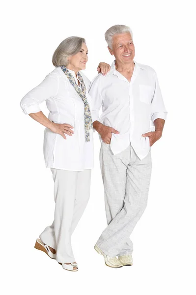 Volledige Lengte Portret Van Senior Paar Poseren Geïsoleerd Witte Achtergrond — Stockfoto