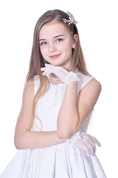 Niña Feliz Hermoso Vestido Blanco Posando Aislado Sobre Fondo Blanco — Foto de Stock