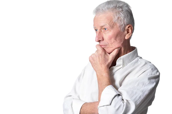 Triste Uomo Anziano Abbigliamento Casual Posa Isolato Sfondo Bianco — Foto Stock