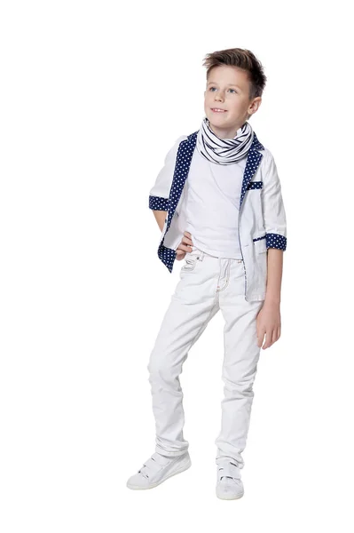 Симпатичный Мальчик Позирует Изолированным Белом Фоне — стоковое фото