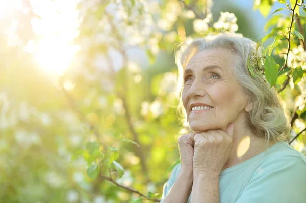 Beautiful senior woman — Stock Photo, Image