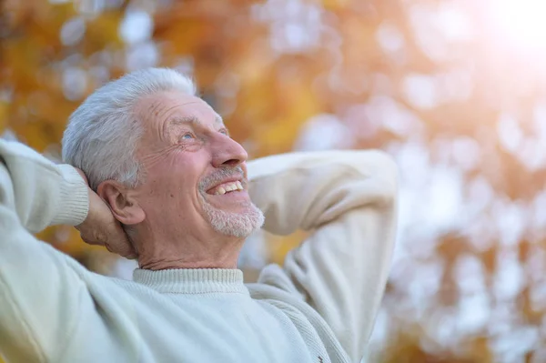 Happy Elderly Man Posing Autumn Park — Stock Photo, Image