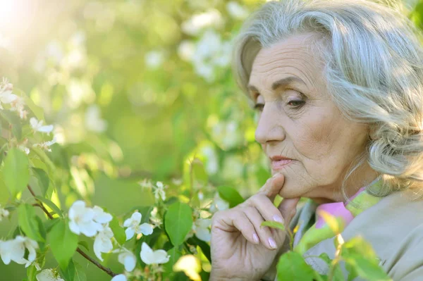 Sad Senior Woman Autumn Park — Stock Photo, Image