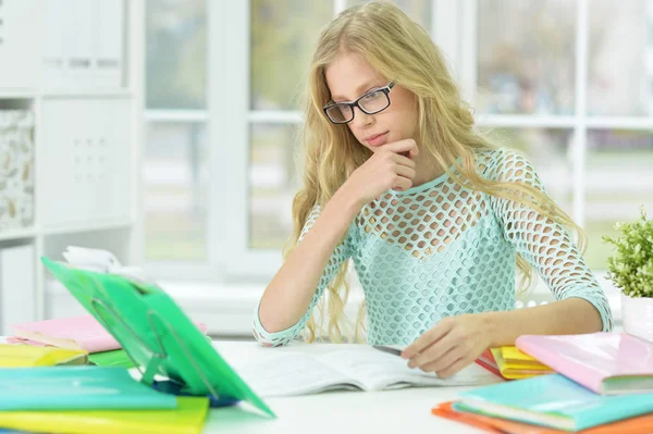 Schoolgirl Sitting Desk Studying Home Education — Stock Photo, Image