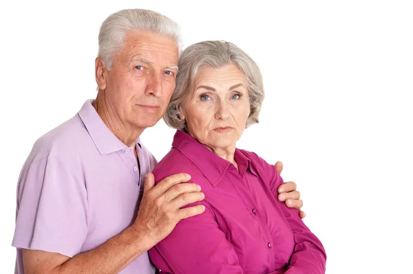 Triste Casal Sênior Posando Juntos Isolado Fundo Branco — Fotografia de Stock