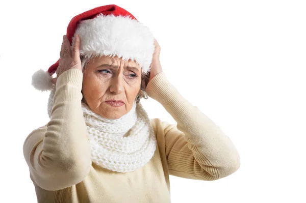 Portrait Femme Âgée Triste Dans Chapeau Père Noël Isolé Sur — Photo