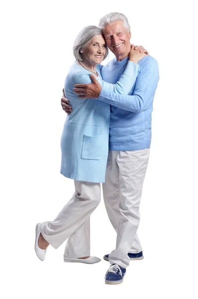 Portrét Pár Šťastný Senior Objímání Bílém Pozadí — Stock fotografie