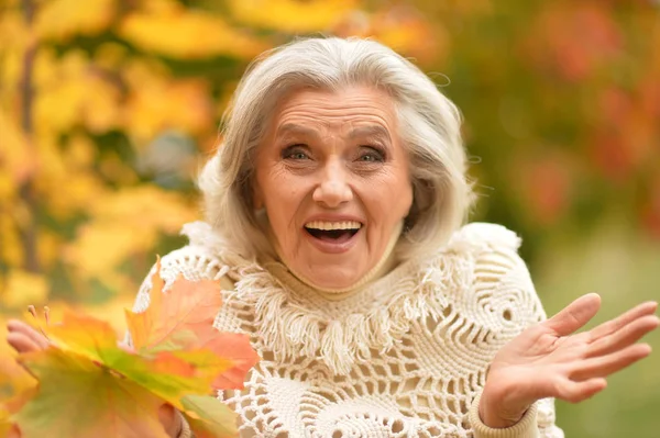 Happy Senior Beautiful Woman Autumnal Park — Stock Photo, Image