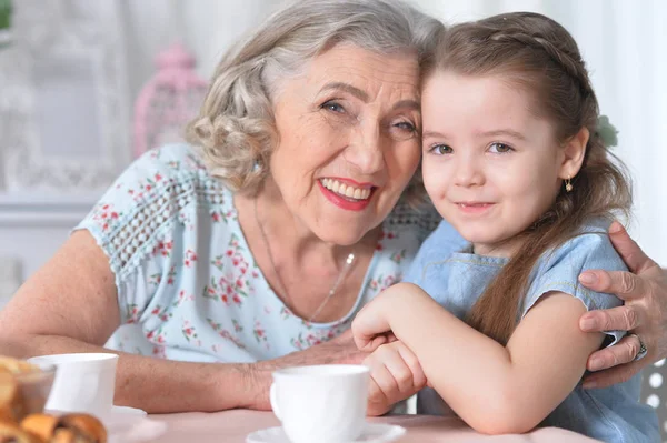 Old Woman Young Girl Drinking Tea — Stock Photo, Image