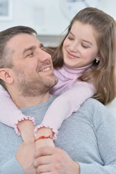 Cute Girl Her Father Home — Stock Photo, Image