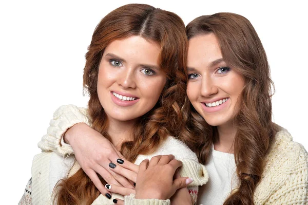 Twee mooie jonge vrouwen. — Stockfoto