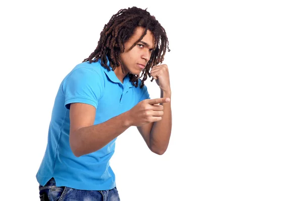 Joven Luchando Contra Fondo Blanco —  Fotos de Stock