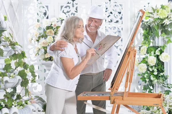 Portrait Beautiful Elderly Couple Painting — Stock Photo, Image