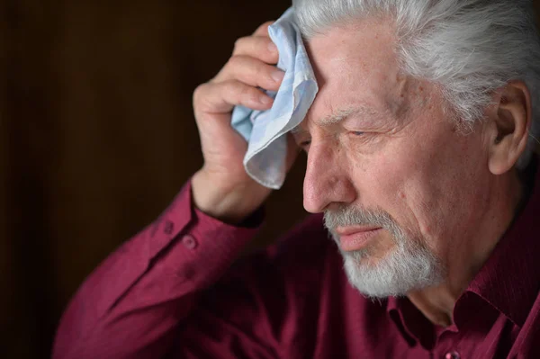 Ritratto Uomo Anziano Triste Con Mal Testa — Foto Stock