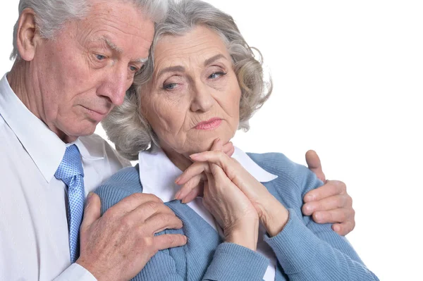 Portret Van Triest Senior Paar Geïsoleerd Witte Achtergrond — Stockfoto