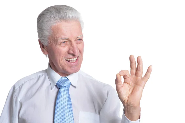 Felice Uomo Anziano Mostrando Segno Isolato Sfondo Bianco — Foto Stock