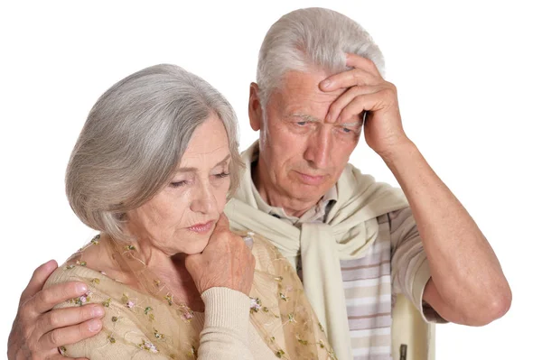 Portret Van Triest Senior Paar Geïsoleerd Witte Achtergrond — Stockfoto