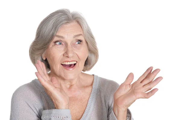 Porträt Einer Überraschten Seniorin Isoliert Auf Weißem Hintergrund — Stockfoto